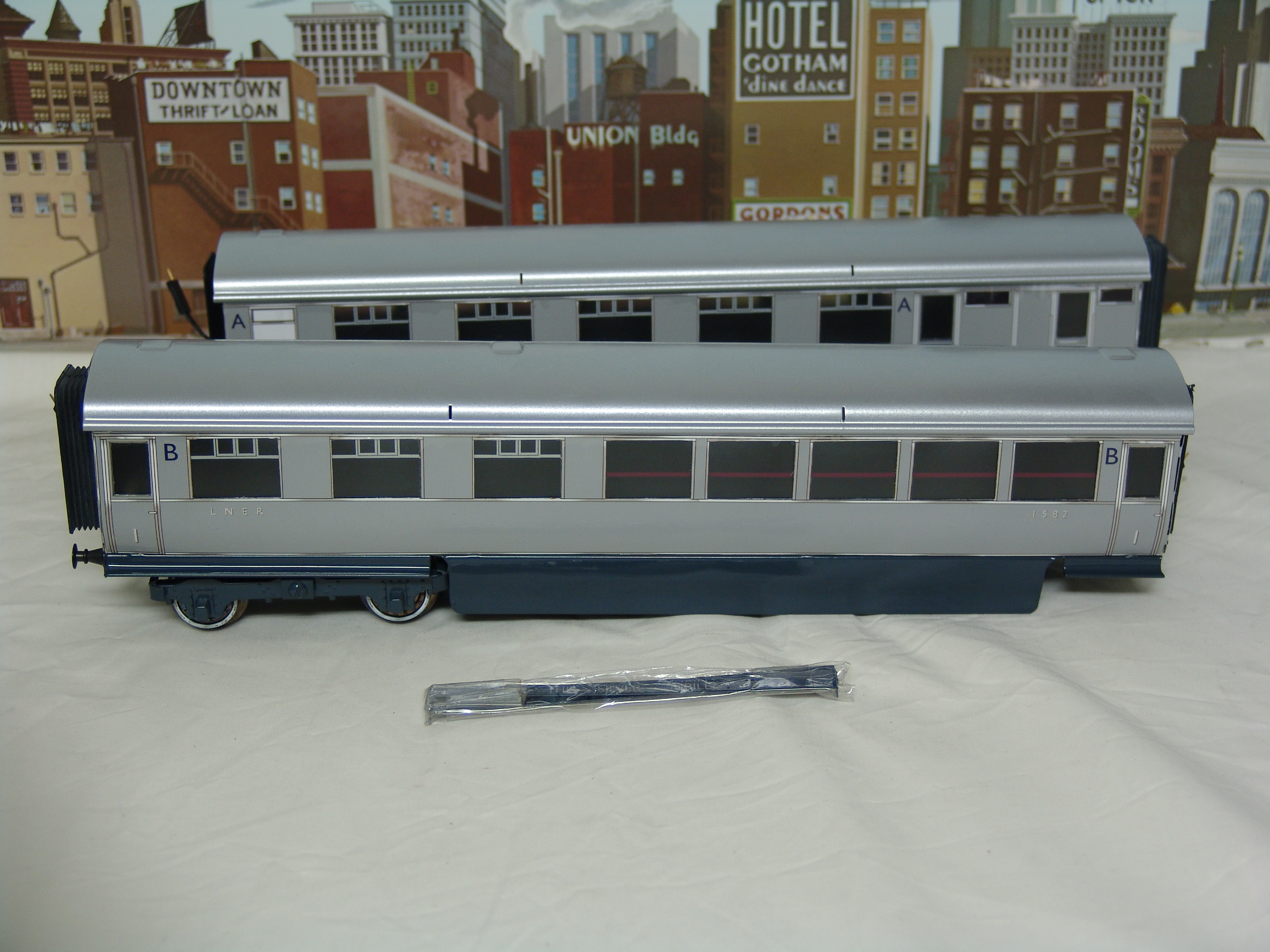 Silver Jubilee passenger set