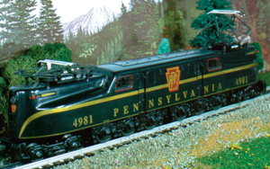Pennsylvania Railroad green 1 stripe scale GG-1