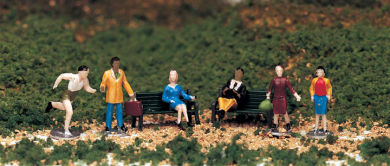People at leisure figures