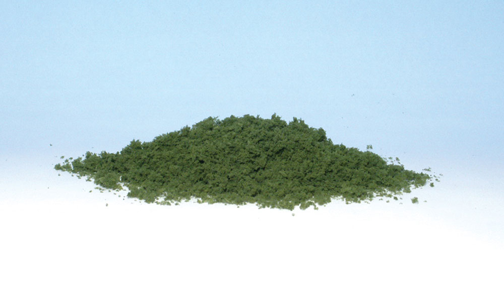 Coarse Turf Medium Green
