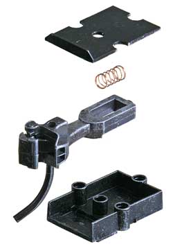 Medium Centerset Shank Metal AAR Type “E” Coupler w/ Plastic Box