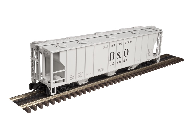 Baltimore & Ohio 3-bay PS-2 covered hopper #628021