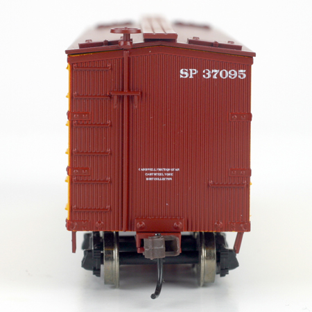 Southern Pacific 36' wood reefer #37095