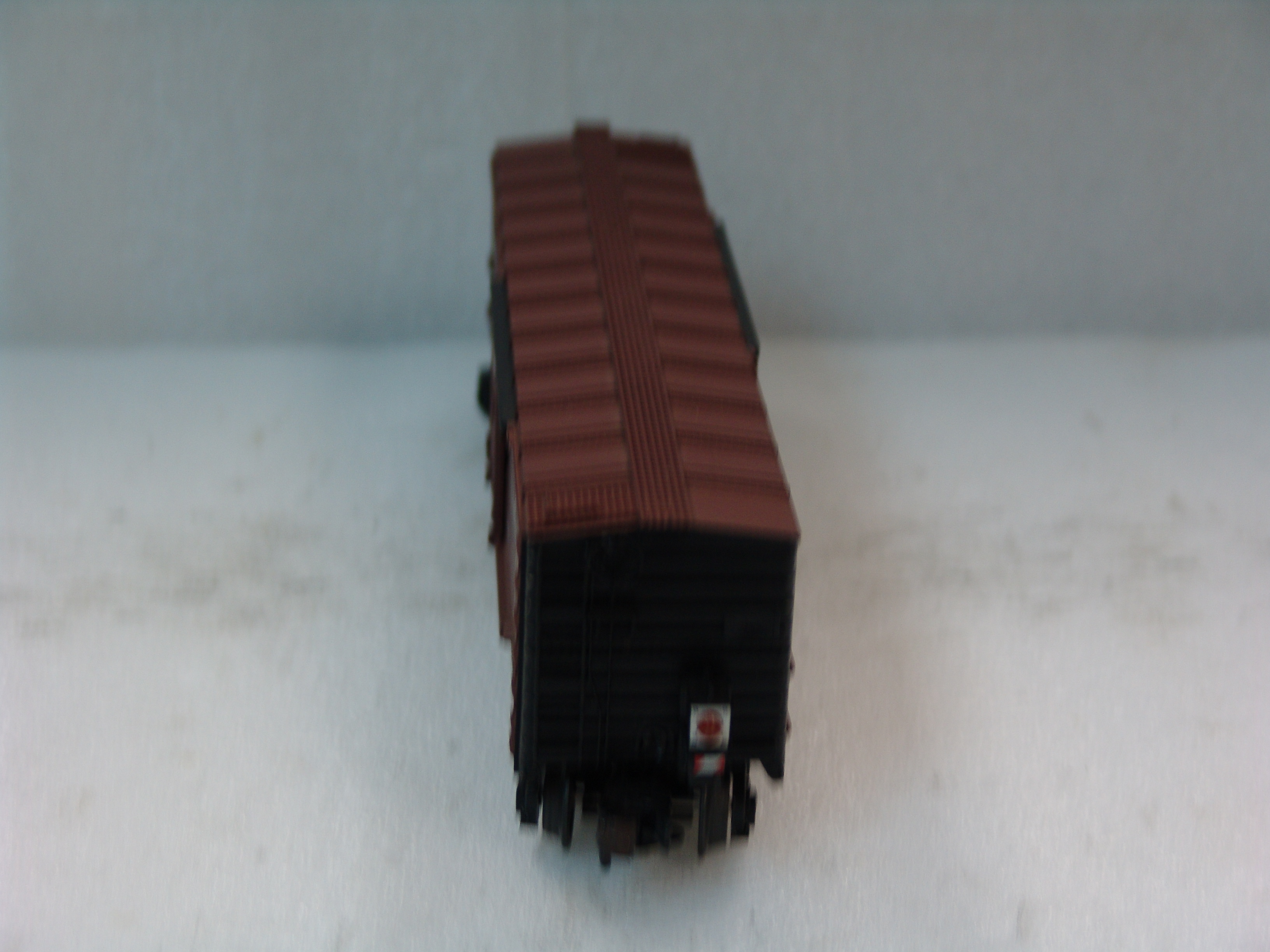 Chicago & Northwestern boxcar with blinking end of train device