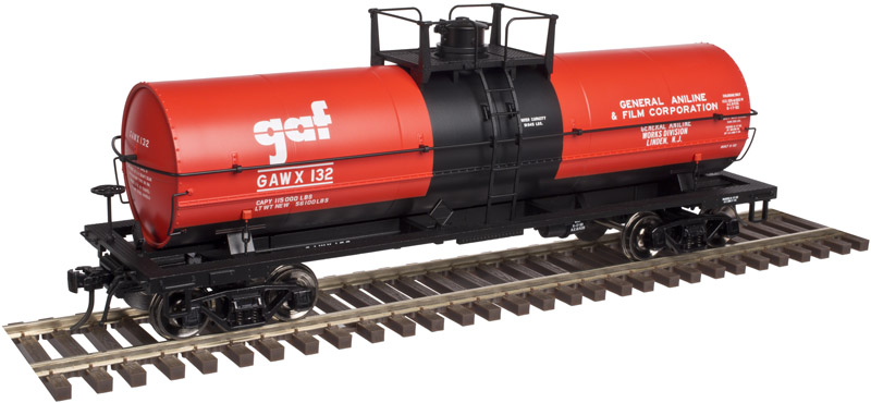 GAF (Linden, NJ) 11,000 gallon tank car #132