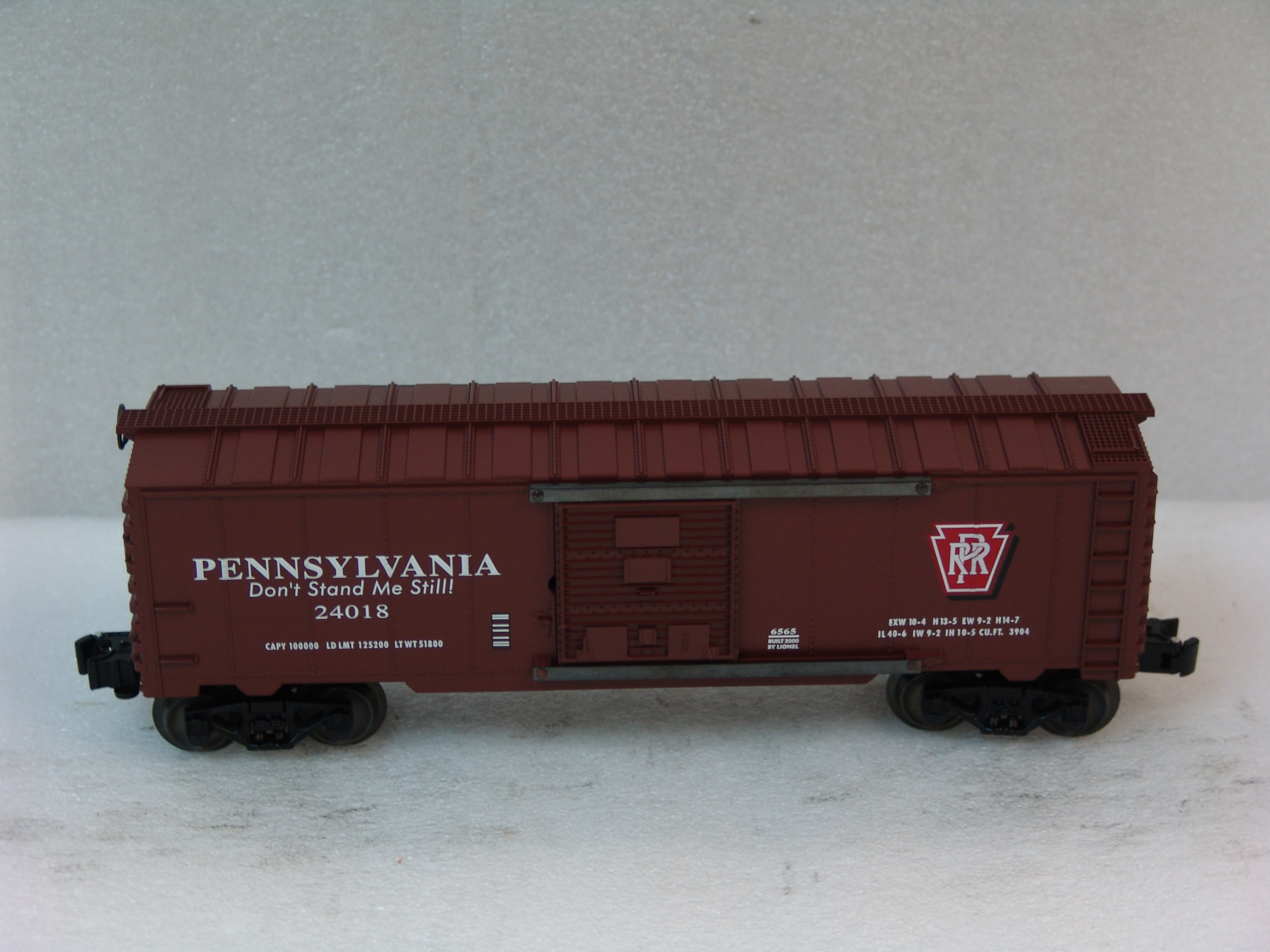 Pennsylvania Railroad 6565 boxcar #24018