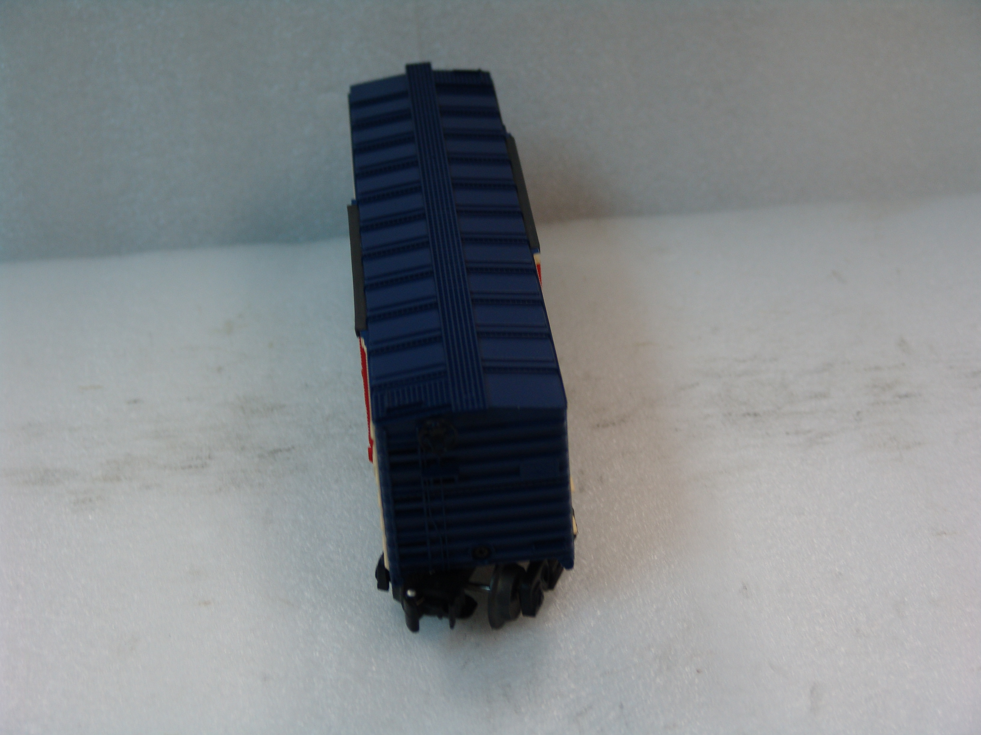 2000 Lionel Railroader Club Gold Member package