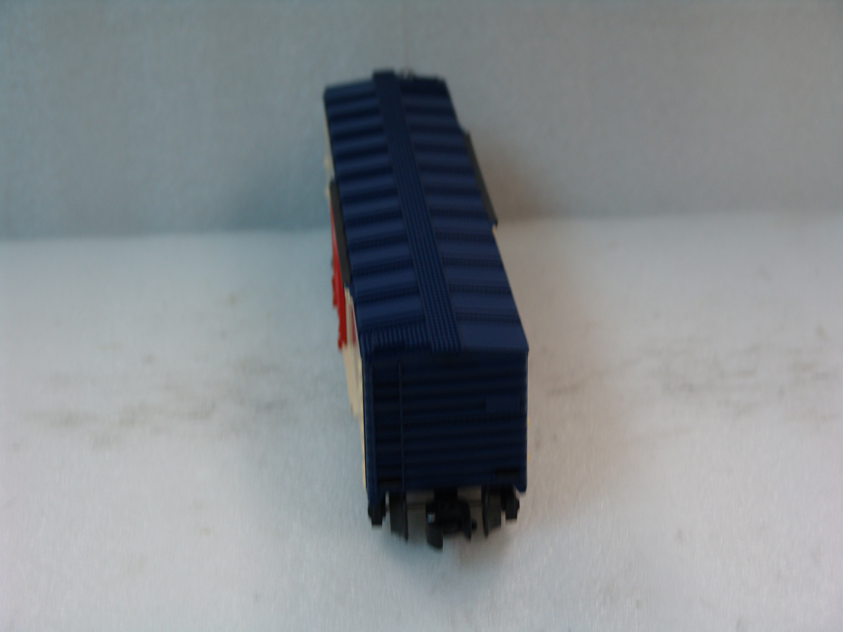 2000 Lionel Railroader Club Gold Member package