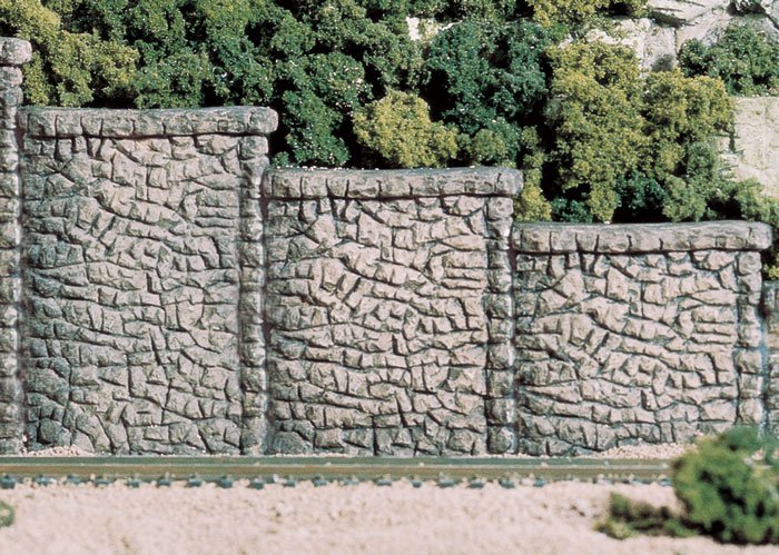 Random Stone Retaining Walls