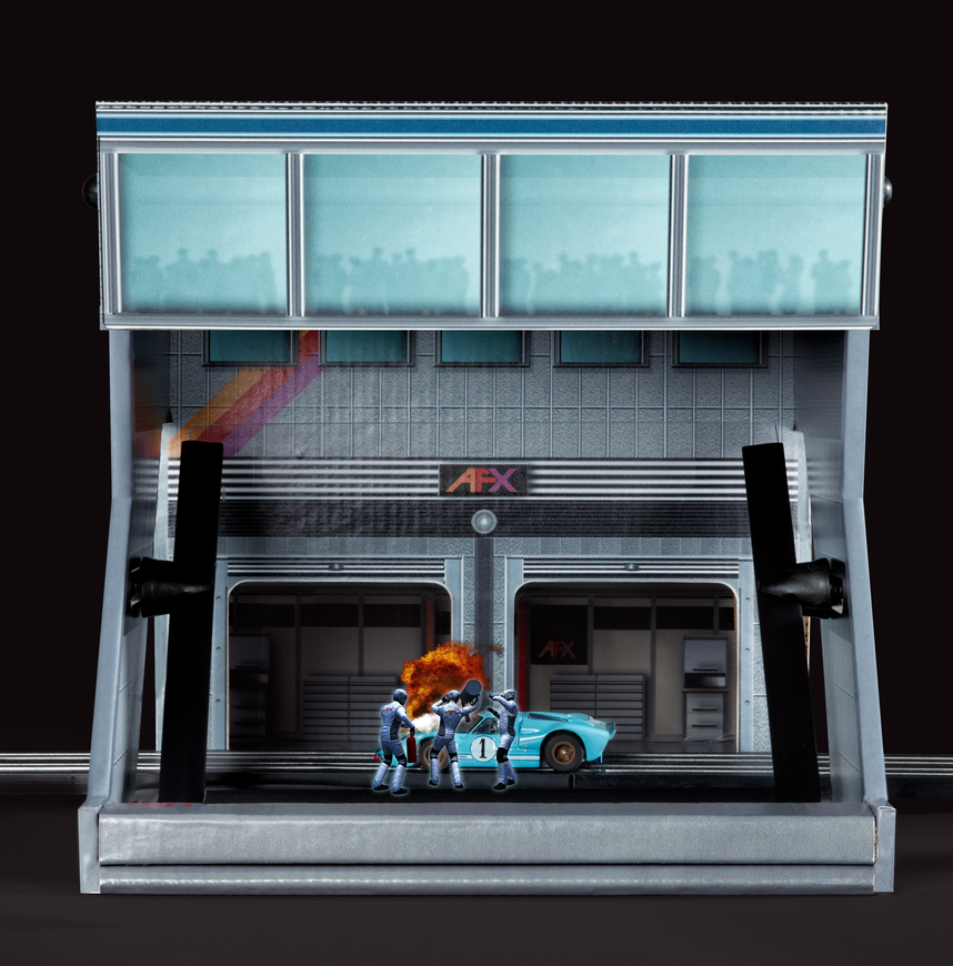 AFX Pit Stop Holographic Theater