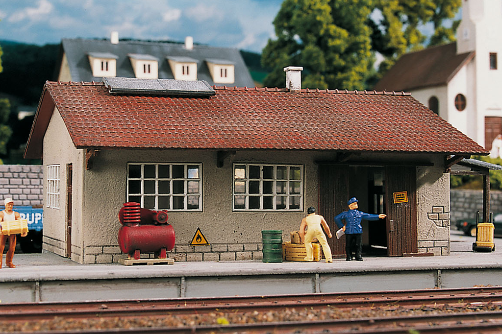 Burgstein Goods Depot building kit