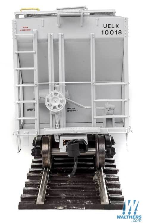ADM (gray) 58' Evans 4780 cu ft 3-bay covered hopper #10018