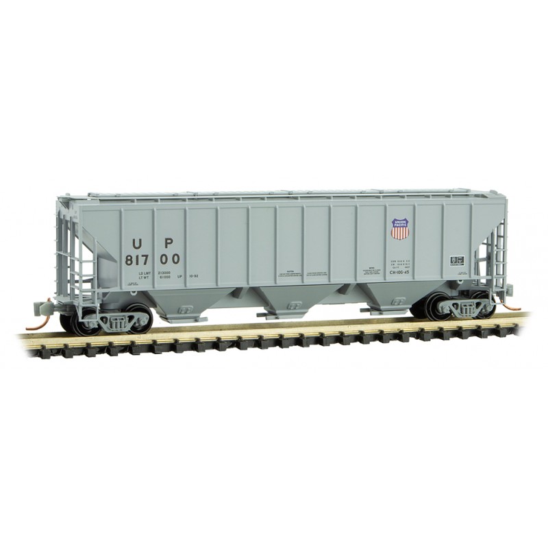 Union Pacific 3-Bay High Side Covered Hopper #81700