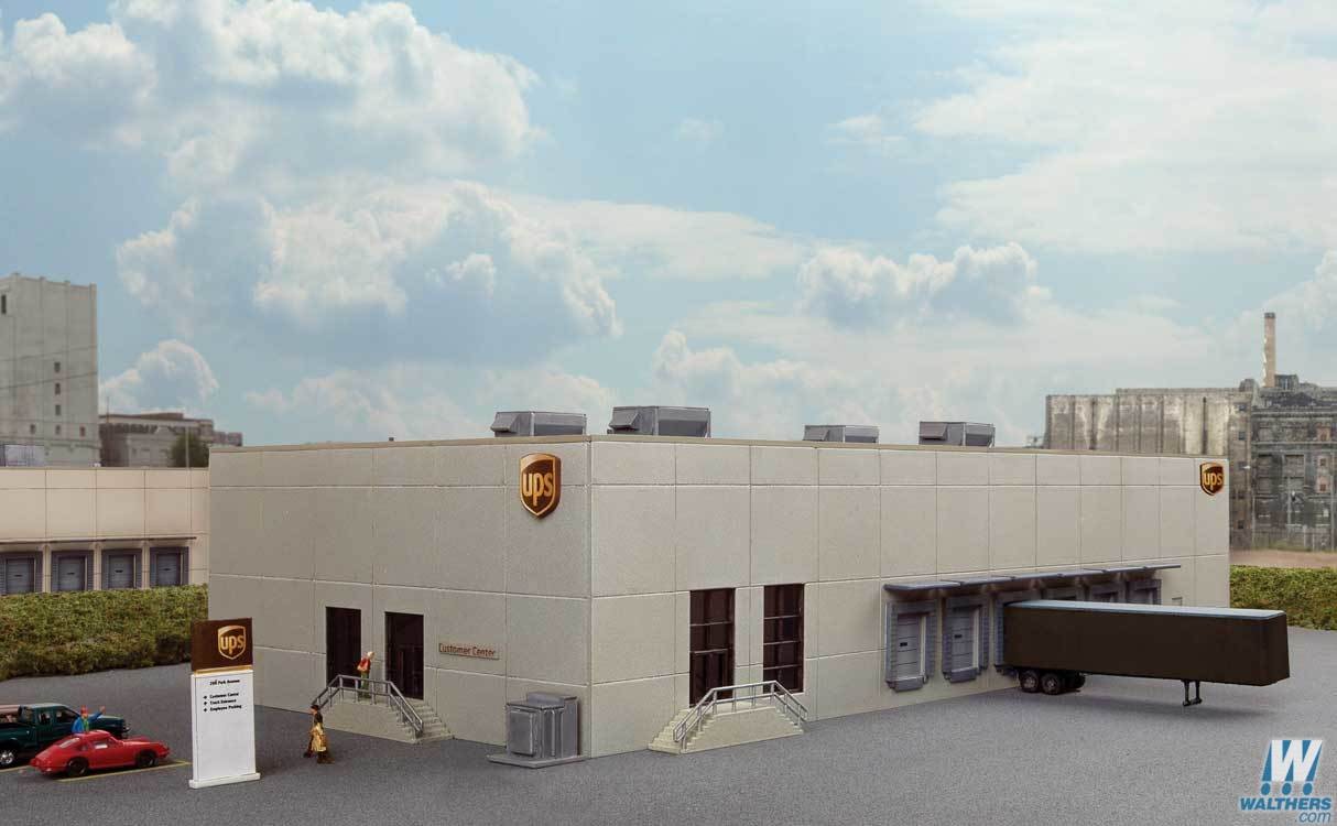 UPS Hub with Customer Center kit