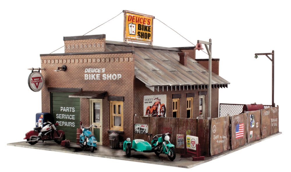 Deuce's Bike Shop kit