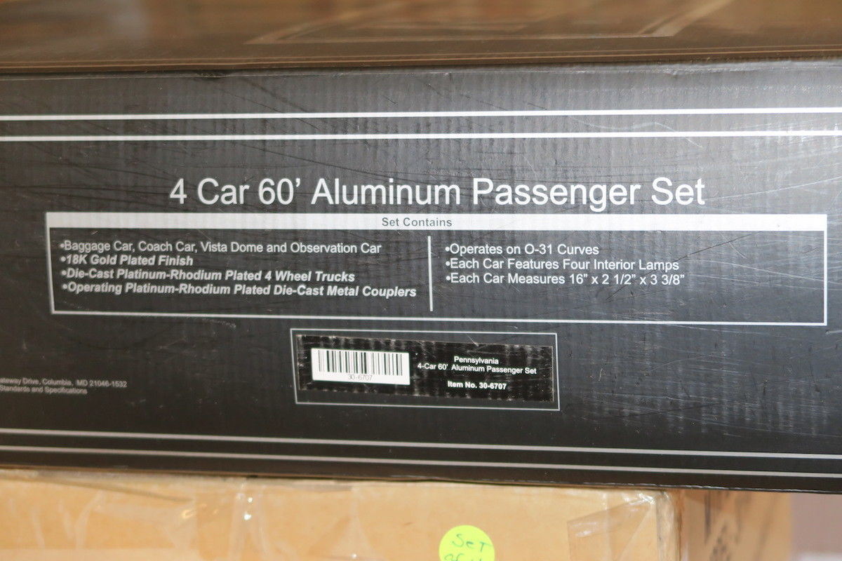 Pennsylvania Railroad millenium 4-car aluminum set