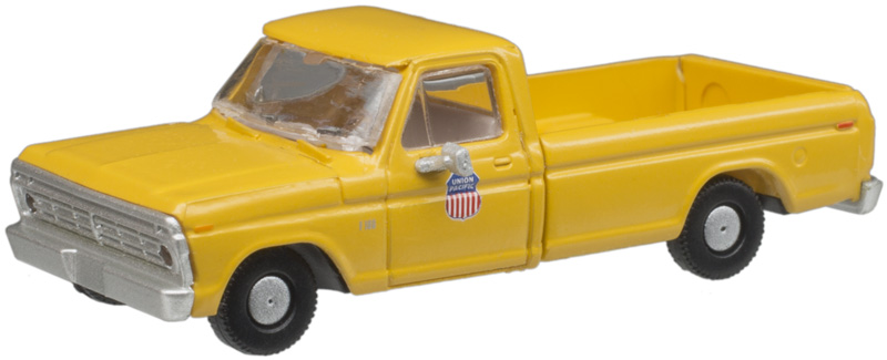 Union Pacific 1973 Ford F-100 Pick Up 2-Pack