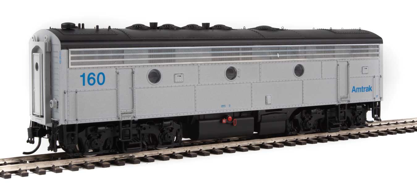 Amtrak EMD FP7 #117 & F7B #160 Equipped With LokSound 5
