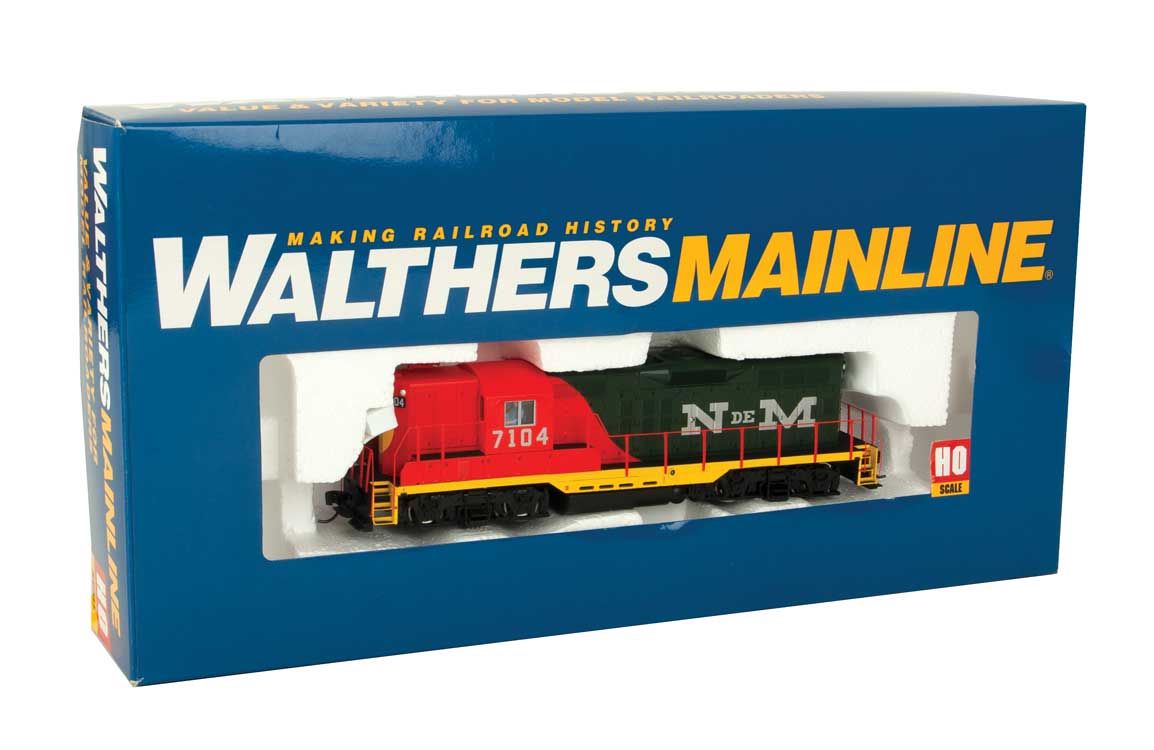 NdeM EMD GP9 High Hood Phase II Locomotive #7104