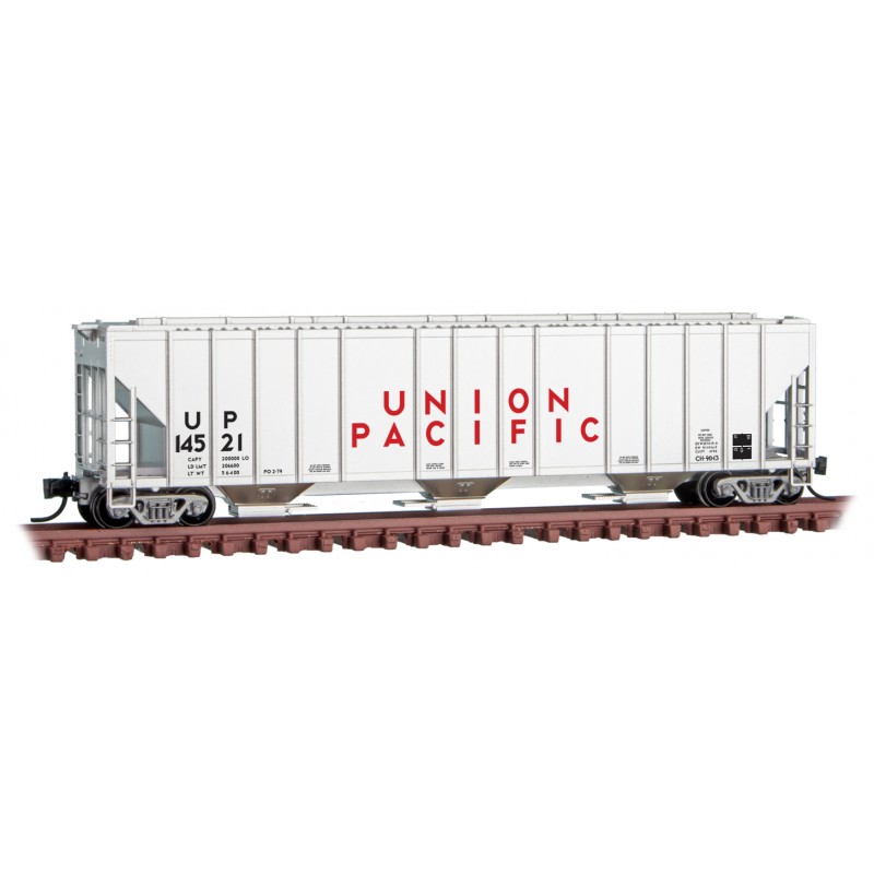 Union Pacific 3-Bay Covered Hopper #14521