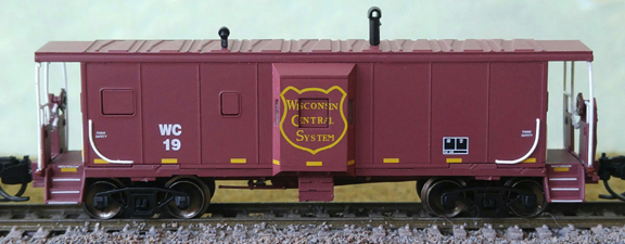Wisconsin Central shoving platform bay window caboose #19