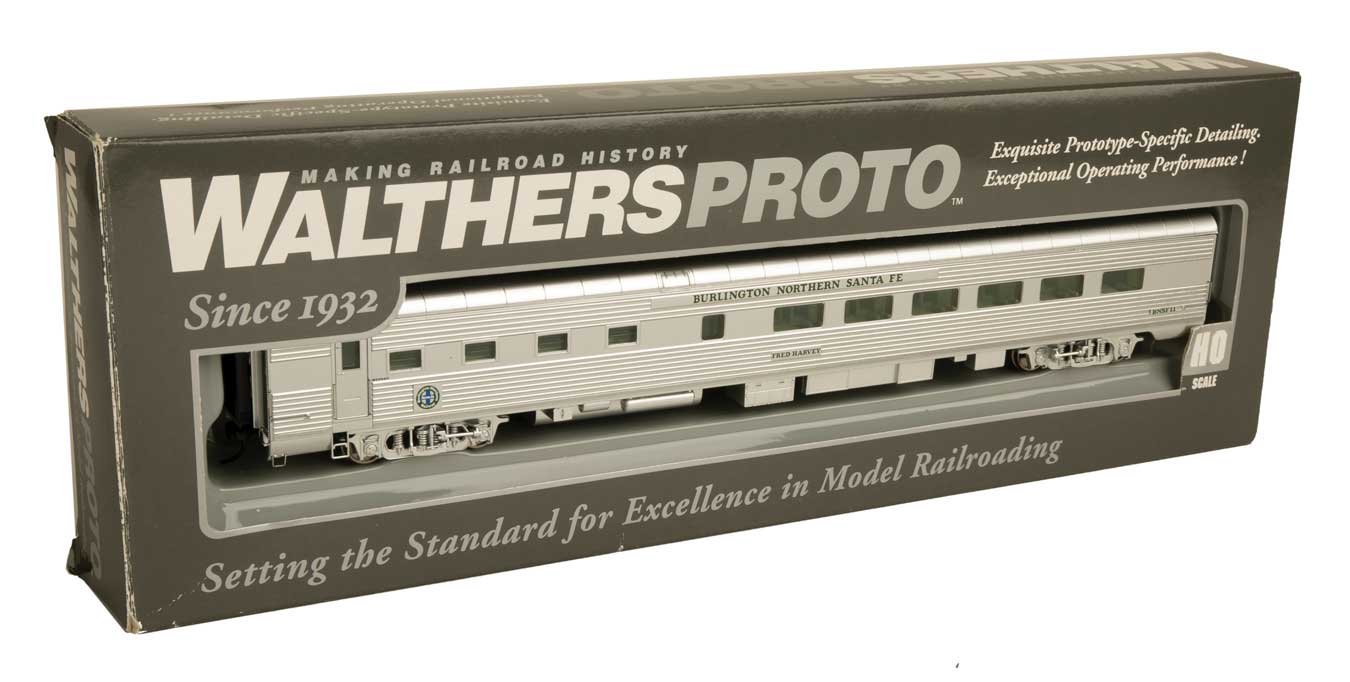 BNSF 85' Pullman-Standard 36-Seat Diner #11 "Fred Harvey"