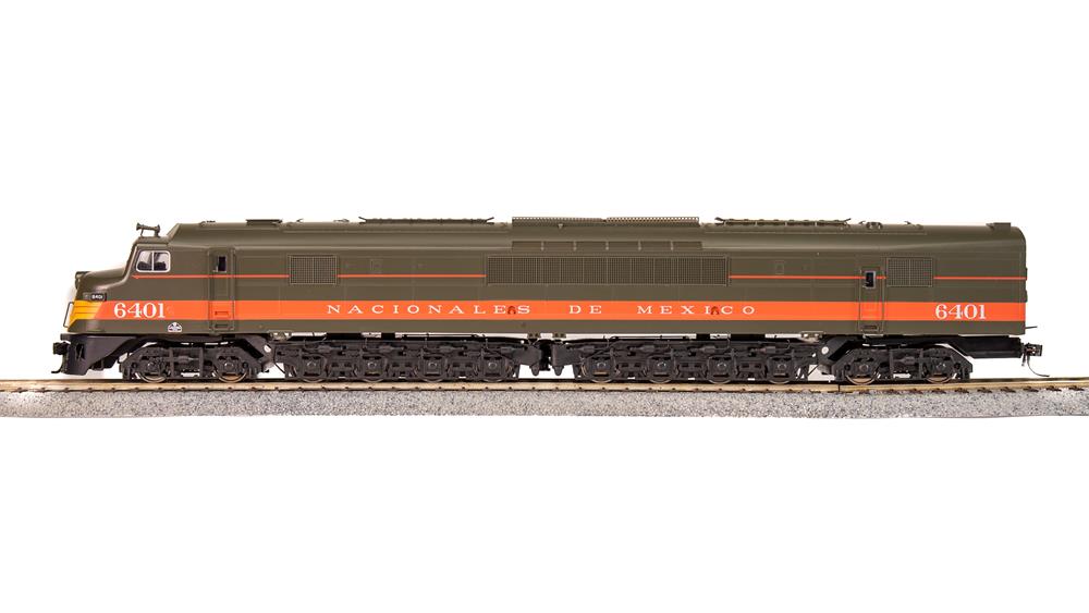 National de Mexico Baldwin Centipede #6405 with DCC & sound