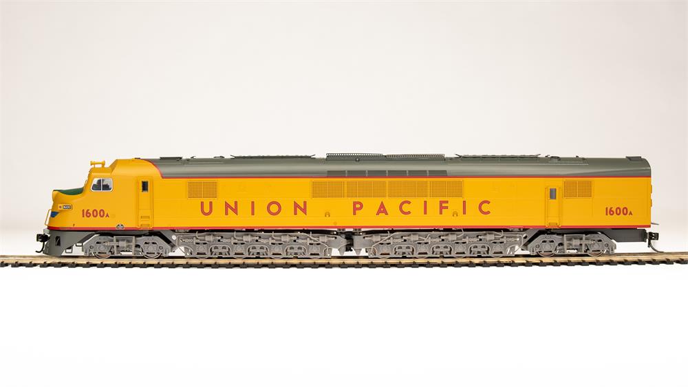 Union Pacific Baldwin Centipede AA #998/999 with DCC & sound