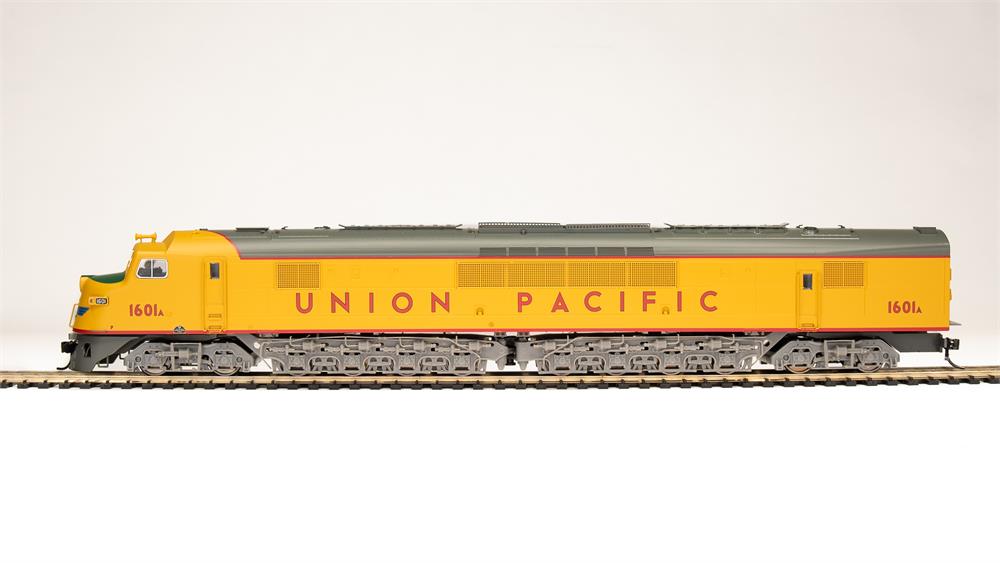 Union Pacific Baldwin Centipede AA #998/999 with DCC & sound