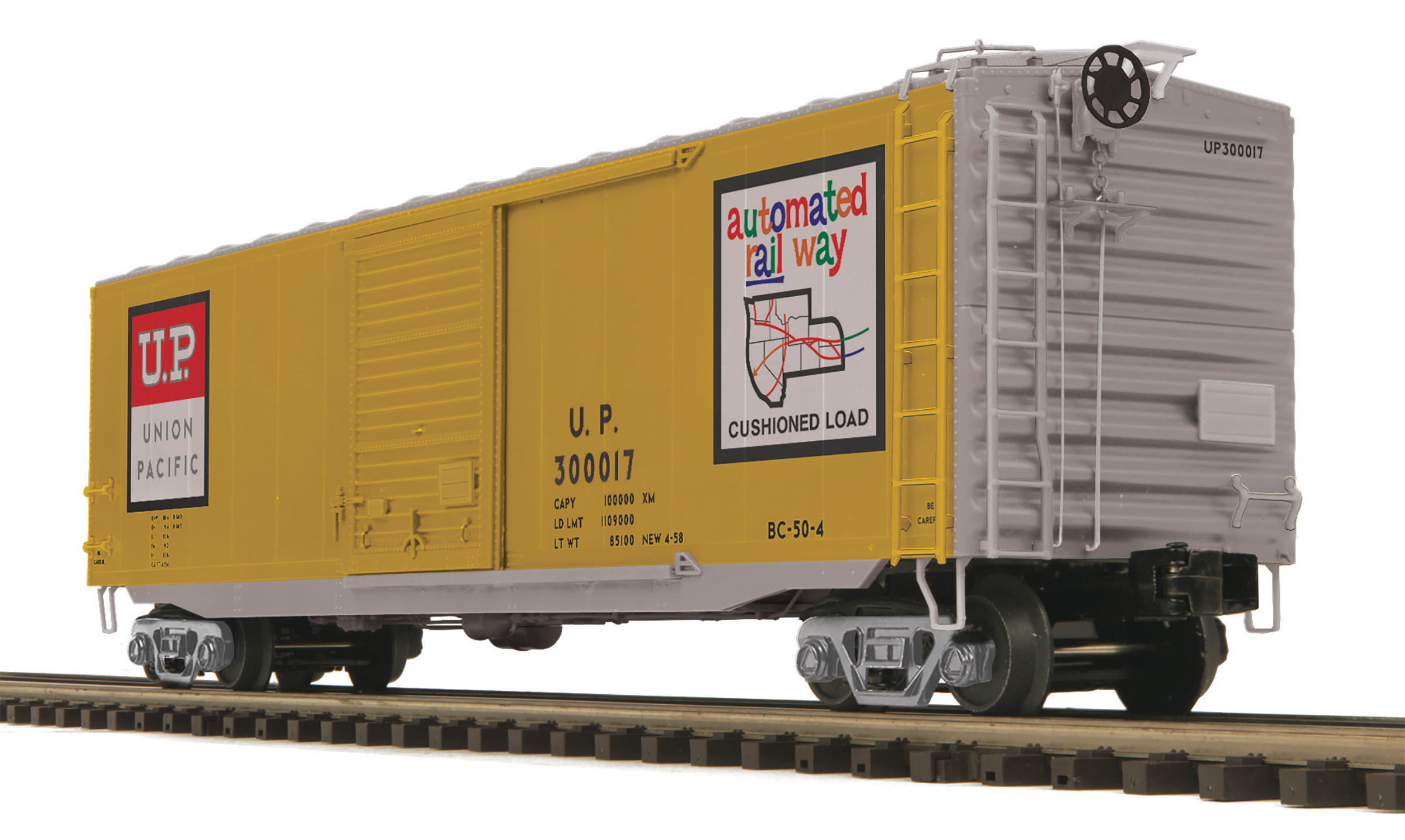 Union Pacific 50' PS-1 boxcar with Youngstown Standard door