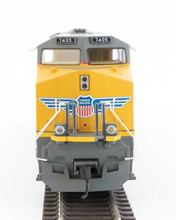 Union Pacific ES44AC #7405 with DCC & sound