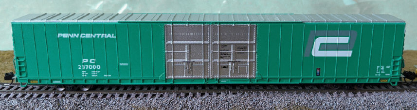 Penn Central 86' auto parts boxcar #237000