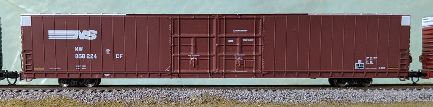 Norfolk Southern (medium logo) 86' auto parts boxcar #868323