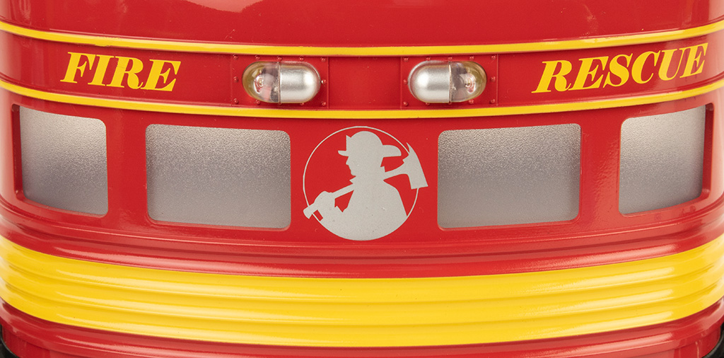 Fire Rescue eggliner with flashing roof light