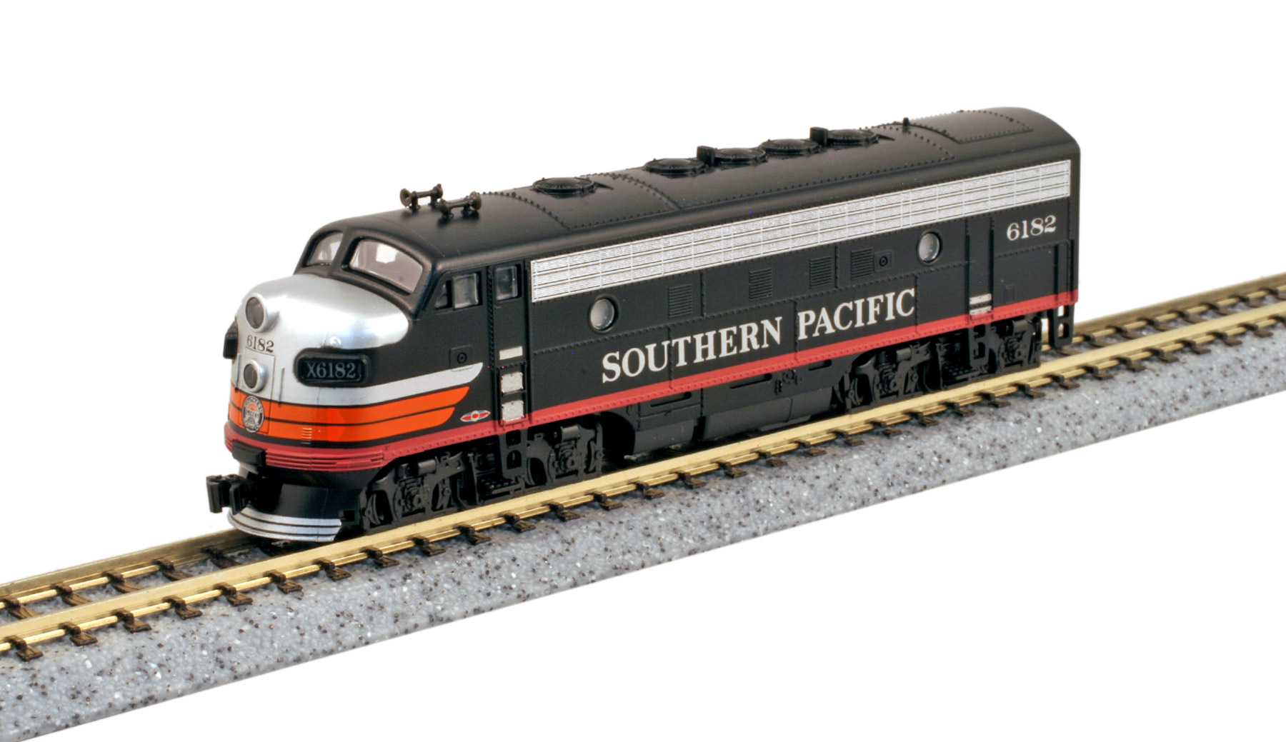 Southern Pacific F-7A #6182 & F-7B #8082 with LokSound