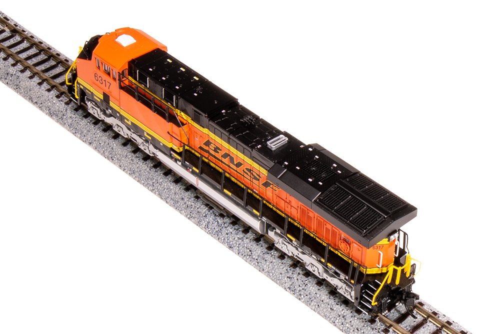 BNSF GE ES44AC #6317 with DCC & sound