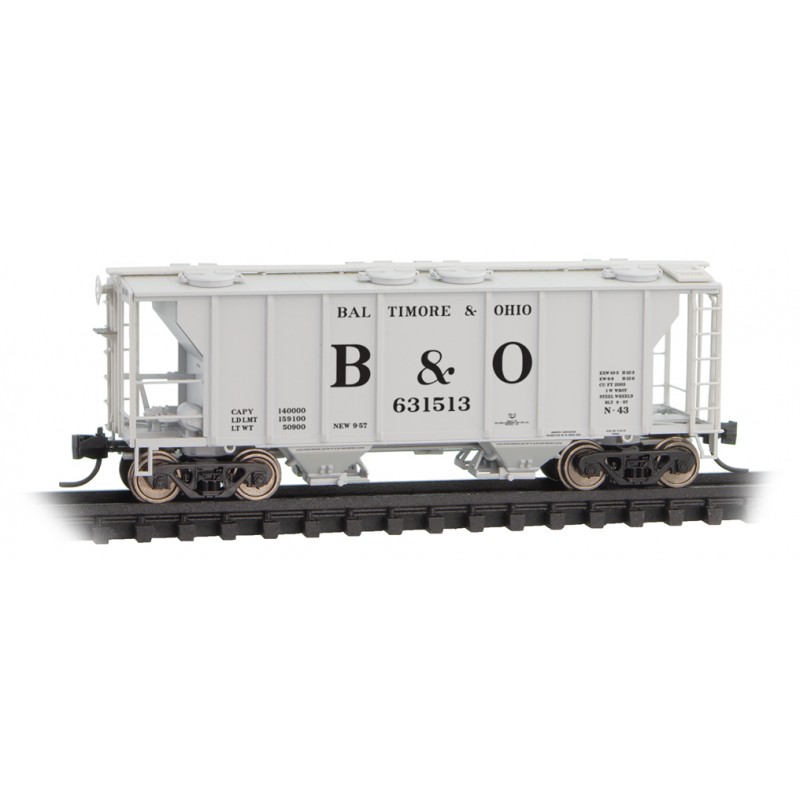 Baltimore & Ohio PS-2 2-Bay Covered Hopper #631513