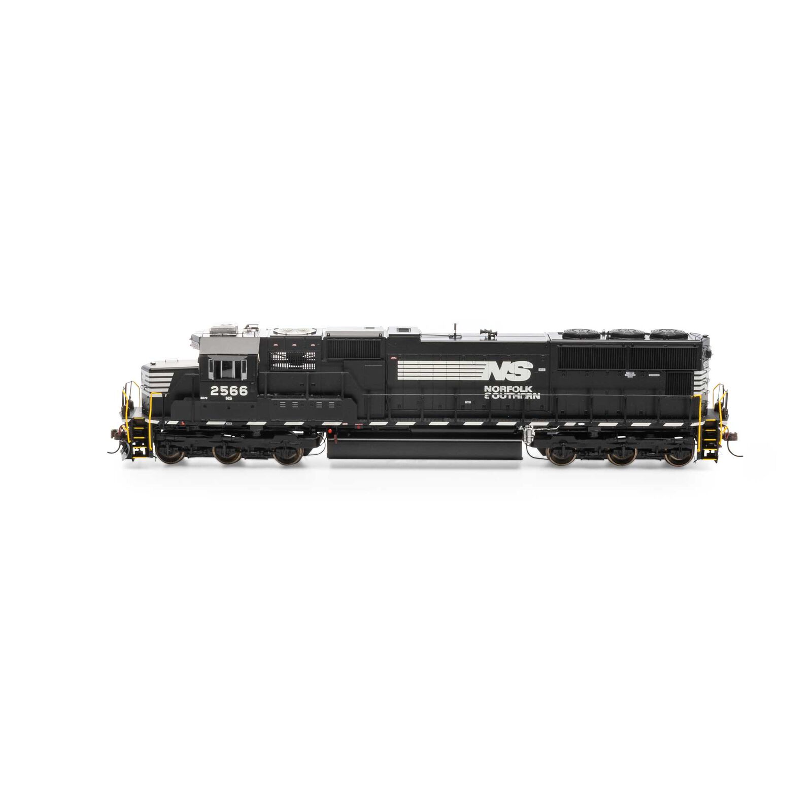 Norfolk Southern SD70 #2566 with Tsunami2