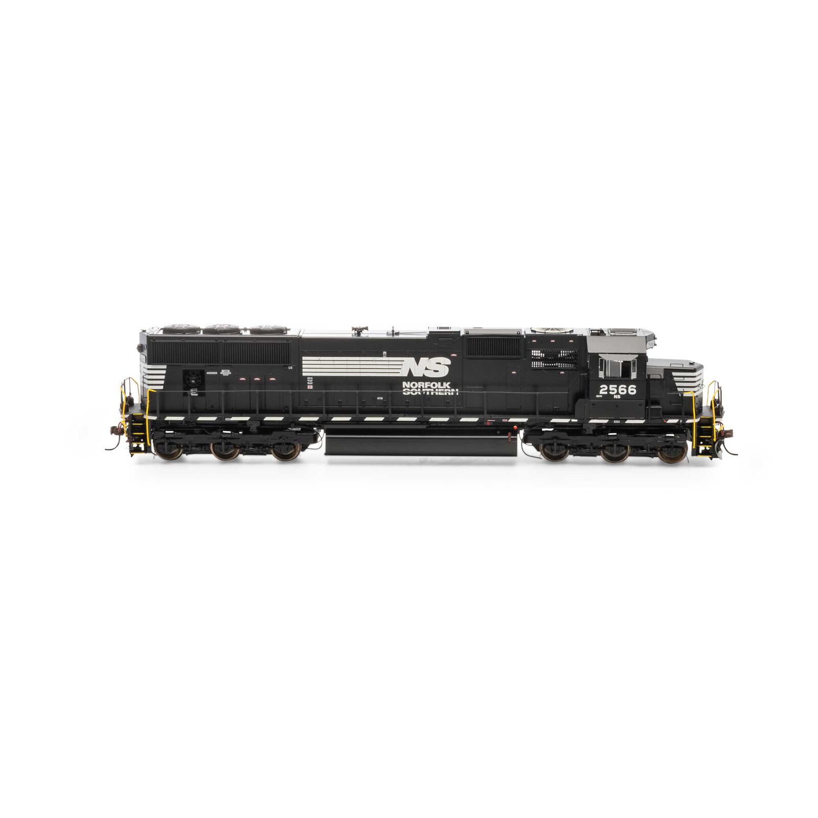Norfolk Southern SD70 #2566 with Tsunami2