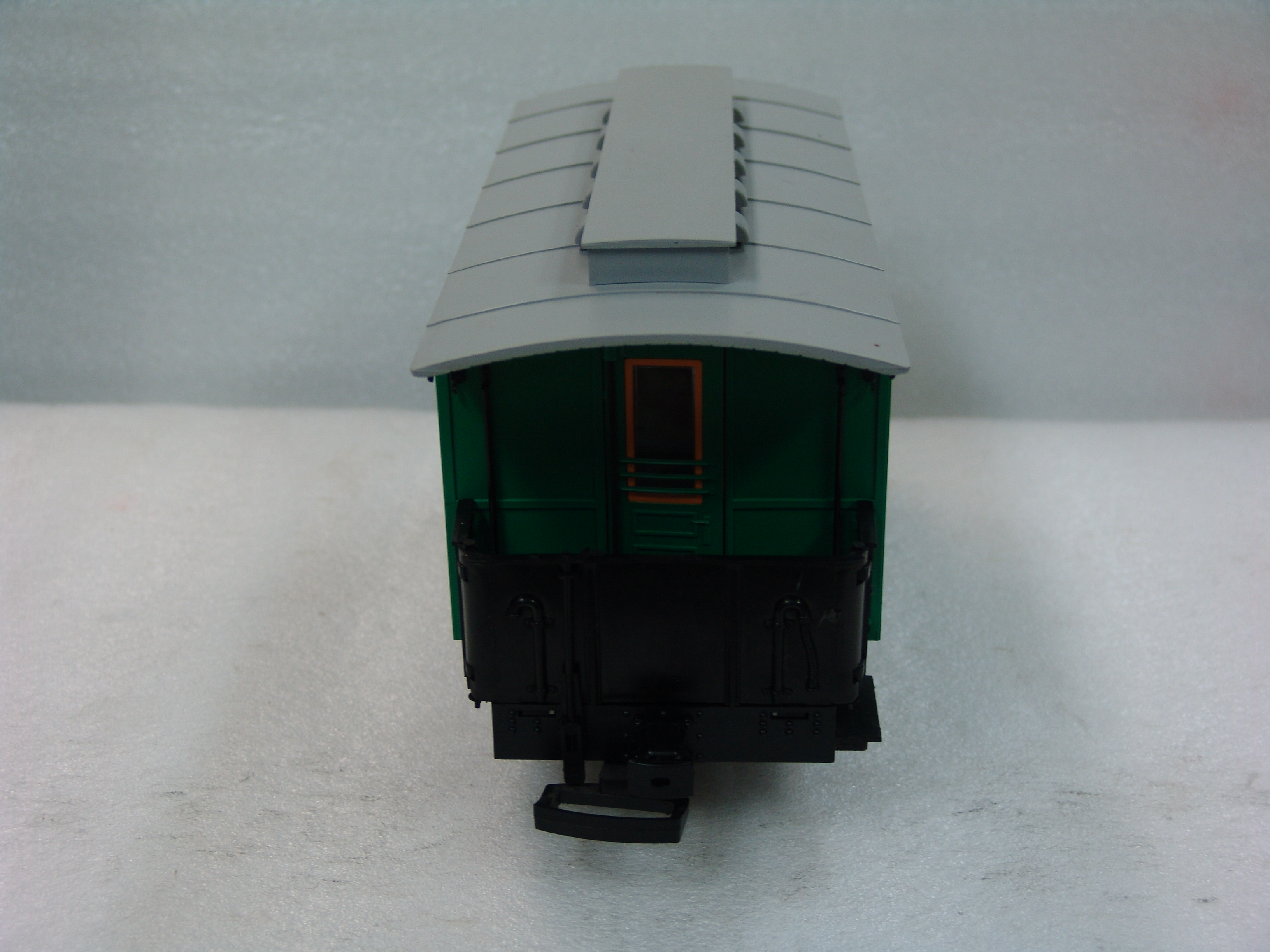 Green 3rd Class Coach #II used NO box