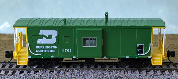 Burlington Northern Bay Window Caboose #11702