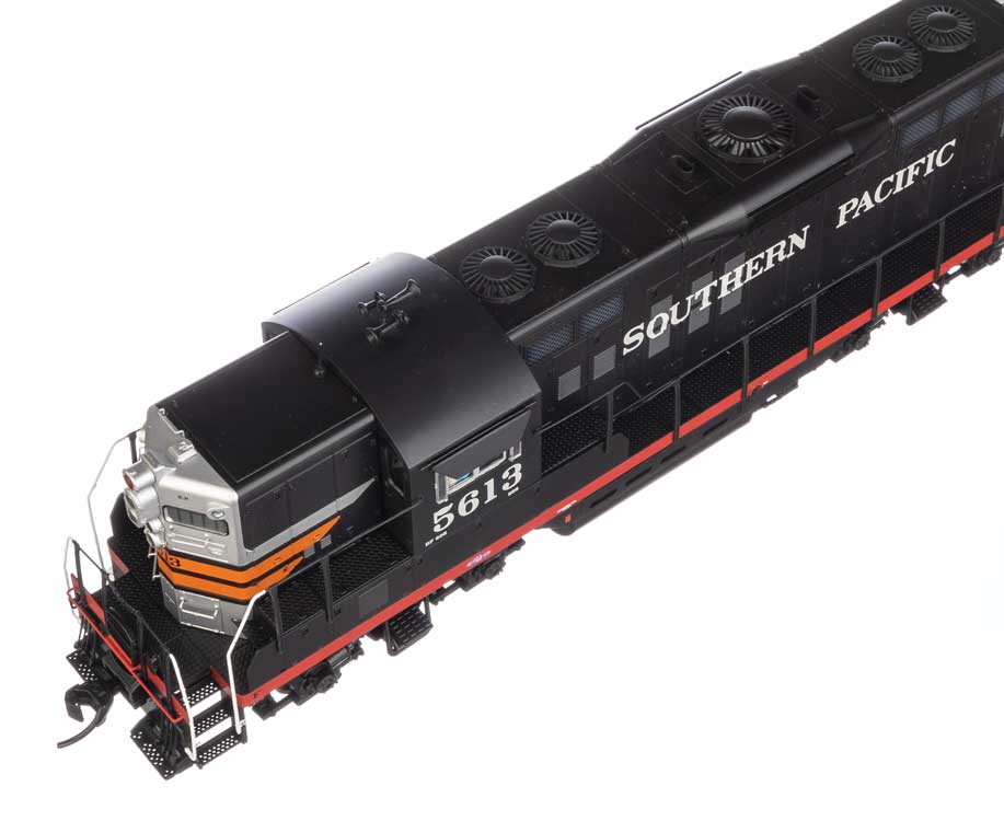 Southern Pacific EMD GP9 Phase II #5613 With LokSound®5 Sound & DCC