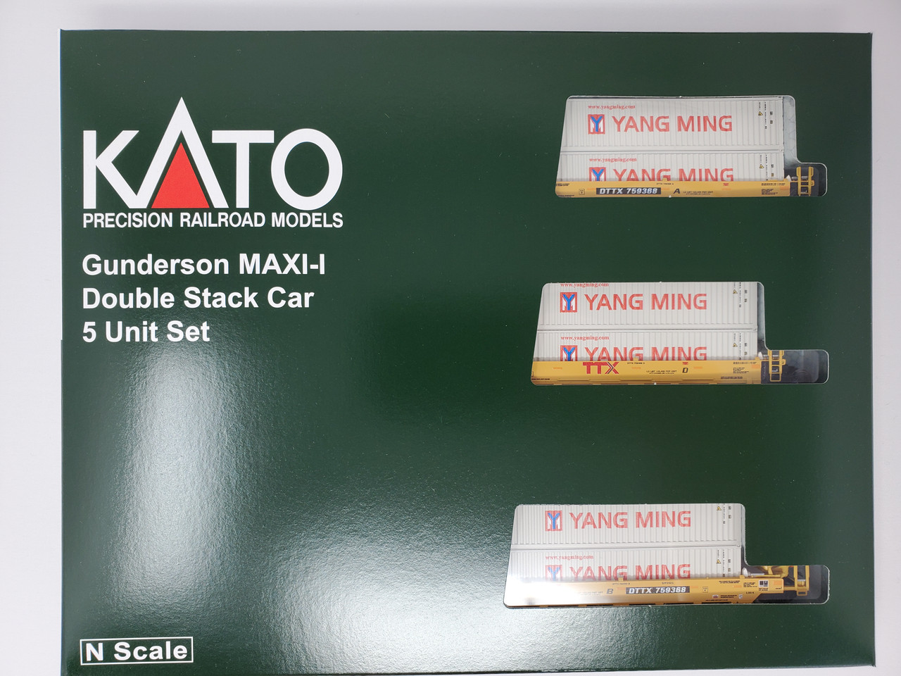 TTX new logo Gunderson MAXI-I double stack car #759368 with Yang Ming