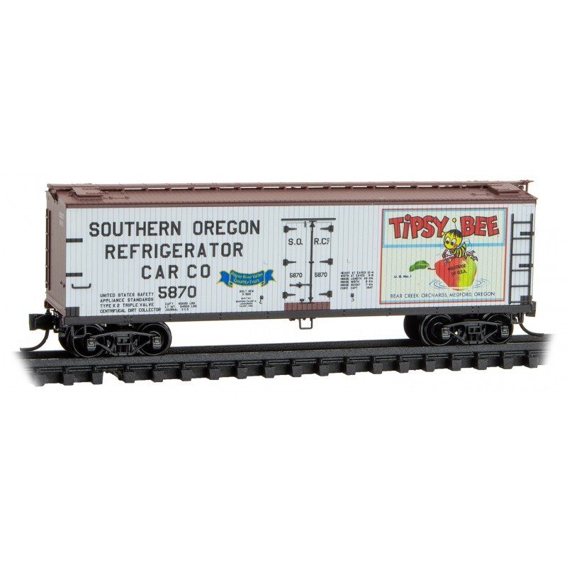 Medford, Talent & Lakecreek Tipsy Bee 40' Wood Reefer #5870
