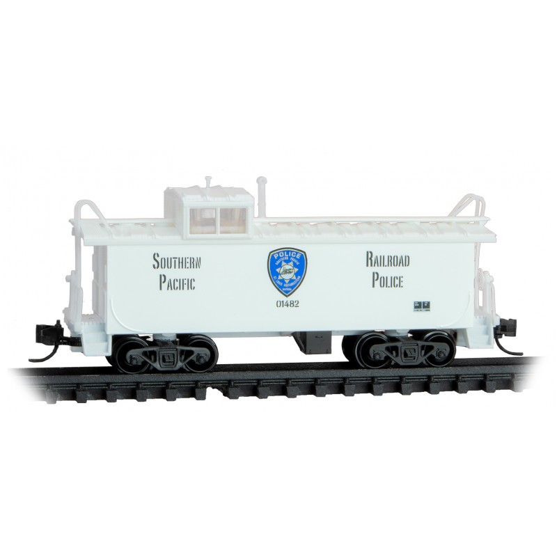Southern Pacific Police Caboose 2-Pack With Jewel Cases