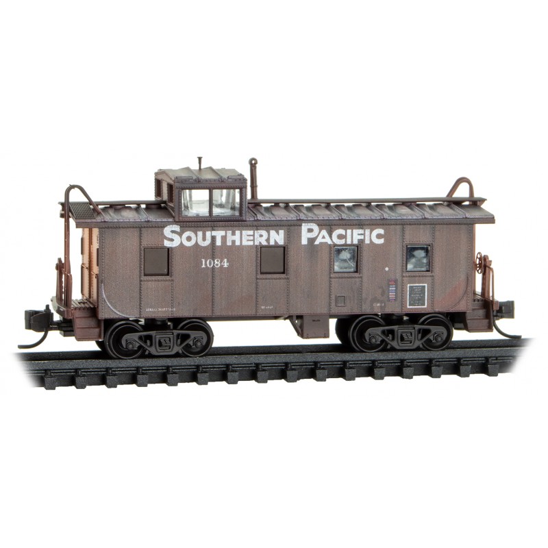 Southern Pacific Weathered Caboose 3-Pack With Jewel Cases