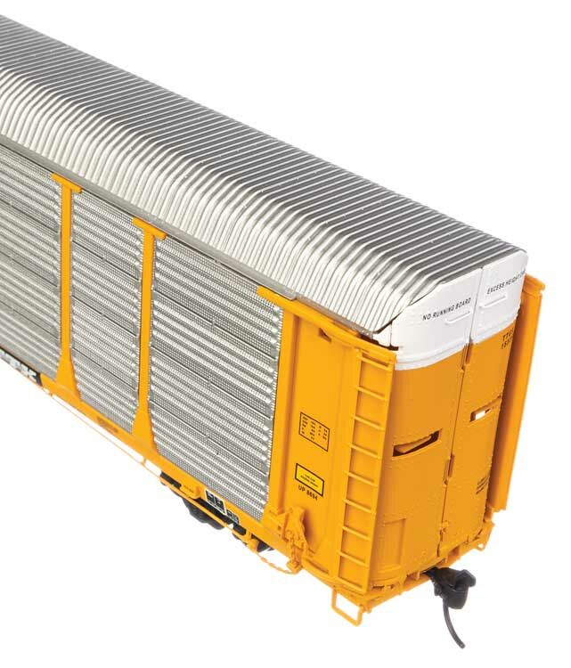 Union Pacific 89' Thrall bi-level auto carrier #153252