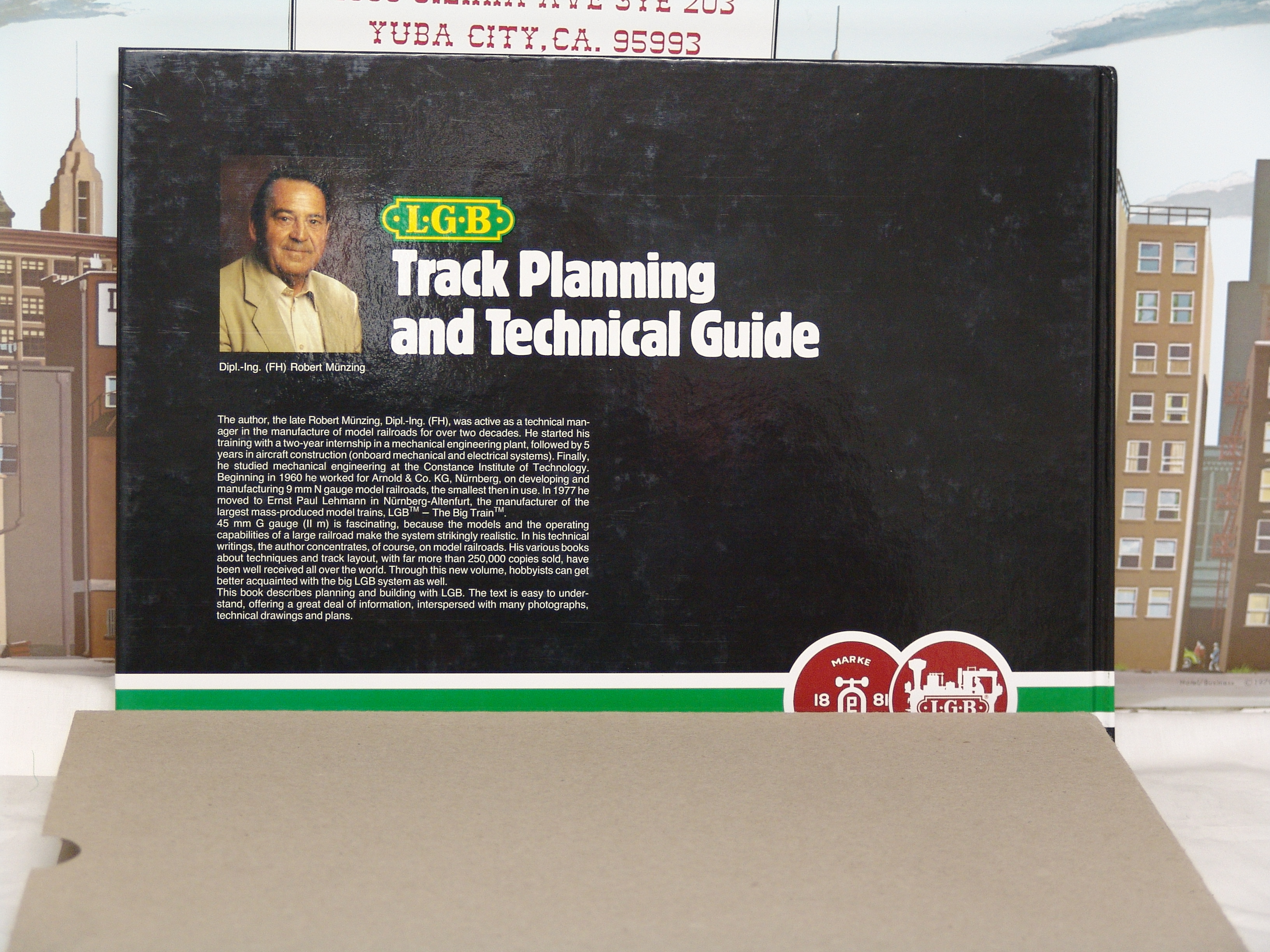 LGB Track Planning and Technical Guide (used in pristine condition)