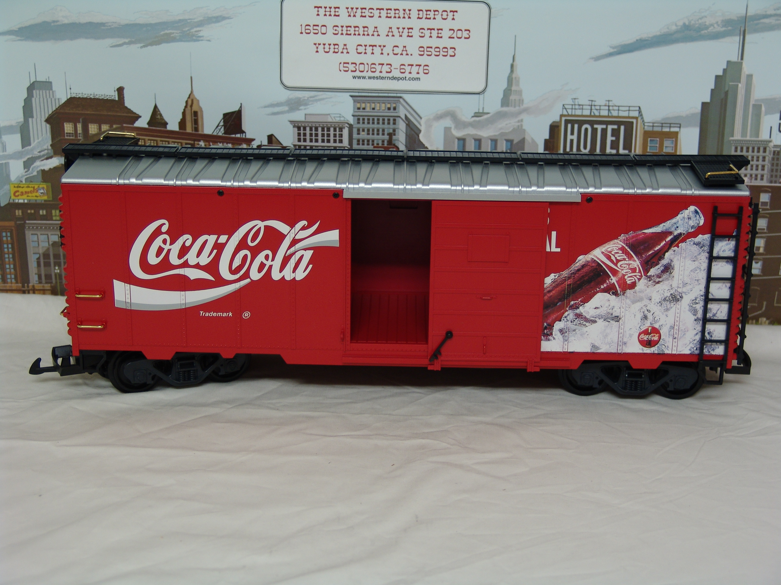 Coca-Cola "Always The Real Thing" boxcar (used)