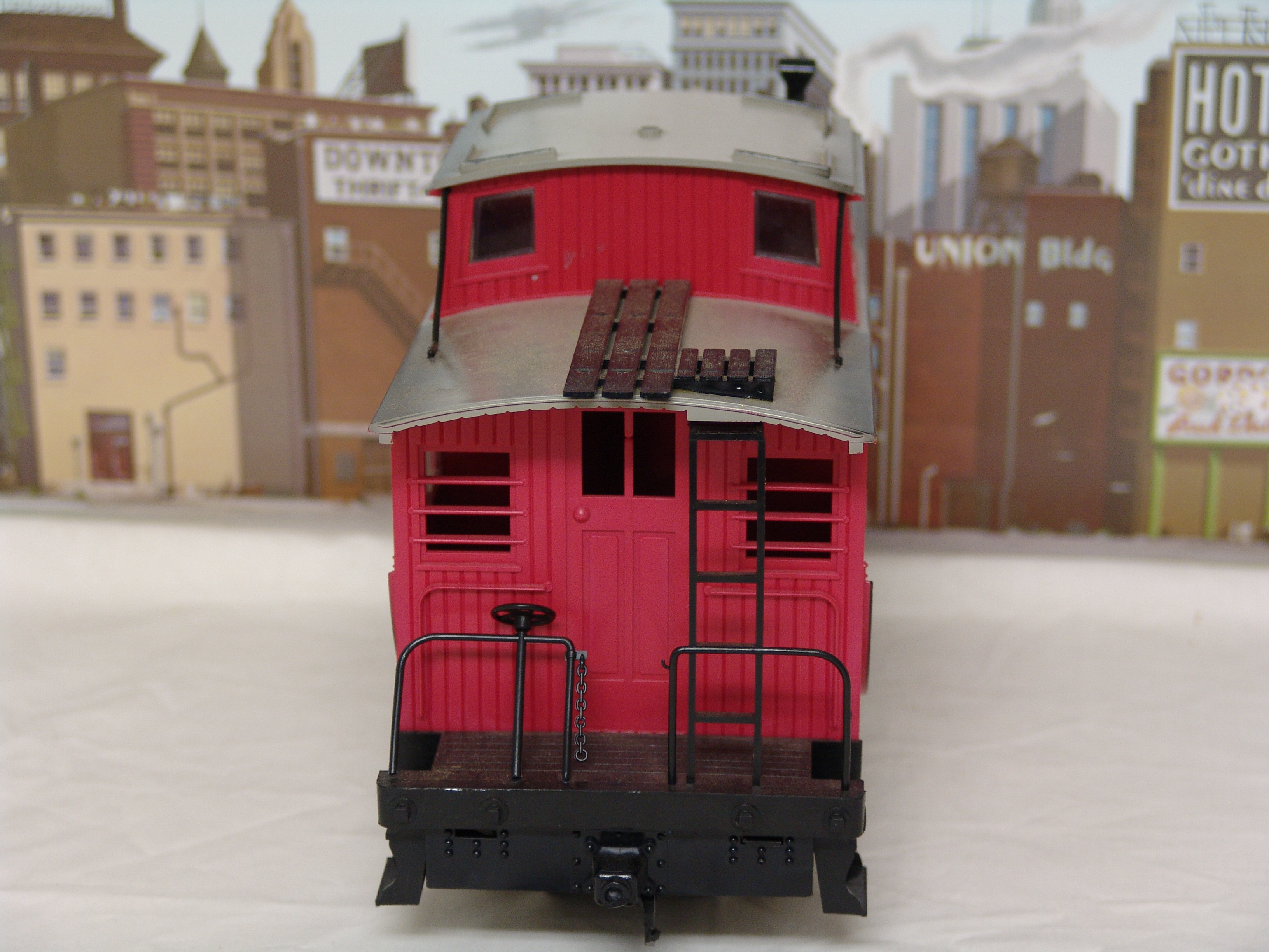 Rio Grande bobber caboose #4065 (used)